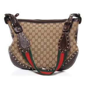 ❤️ Gucci ❤️ studded crossbody bag